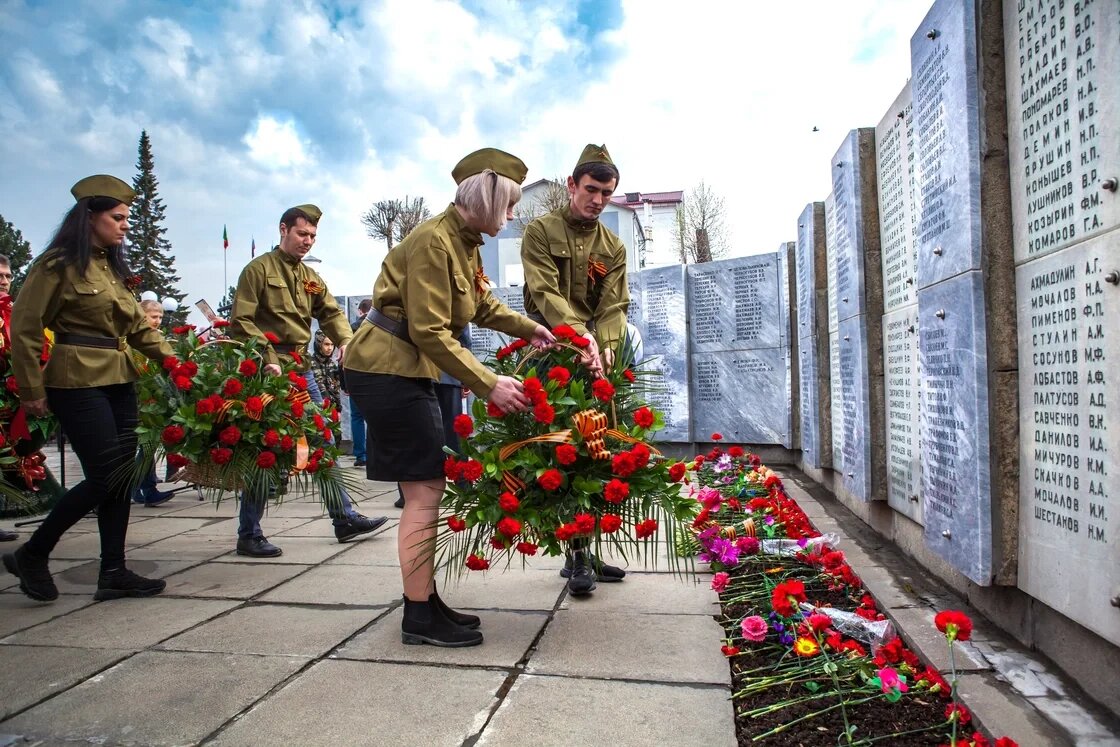 Группа ЧТПЗ поздравит ветеранов и тружеников тыла с Днем Победы