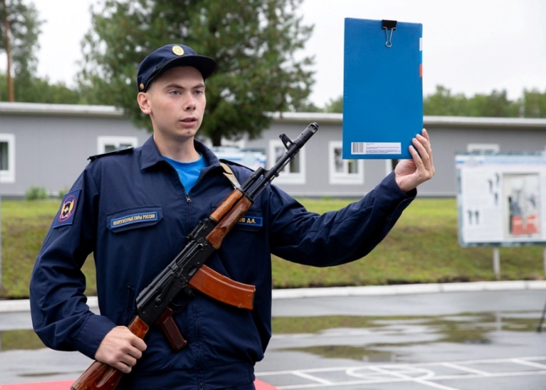 63 выпускника программы «Будущее Белой металлургии» приняли присягу в подшефных воинских частях